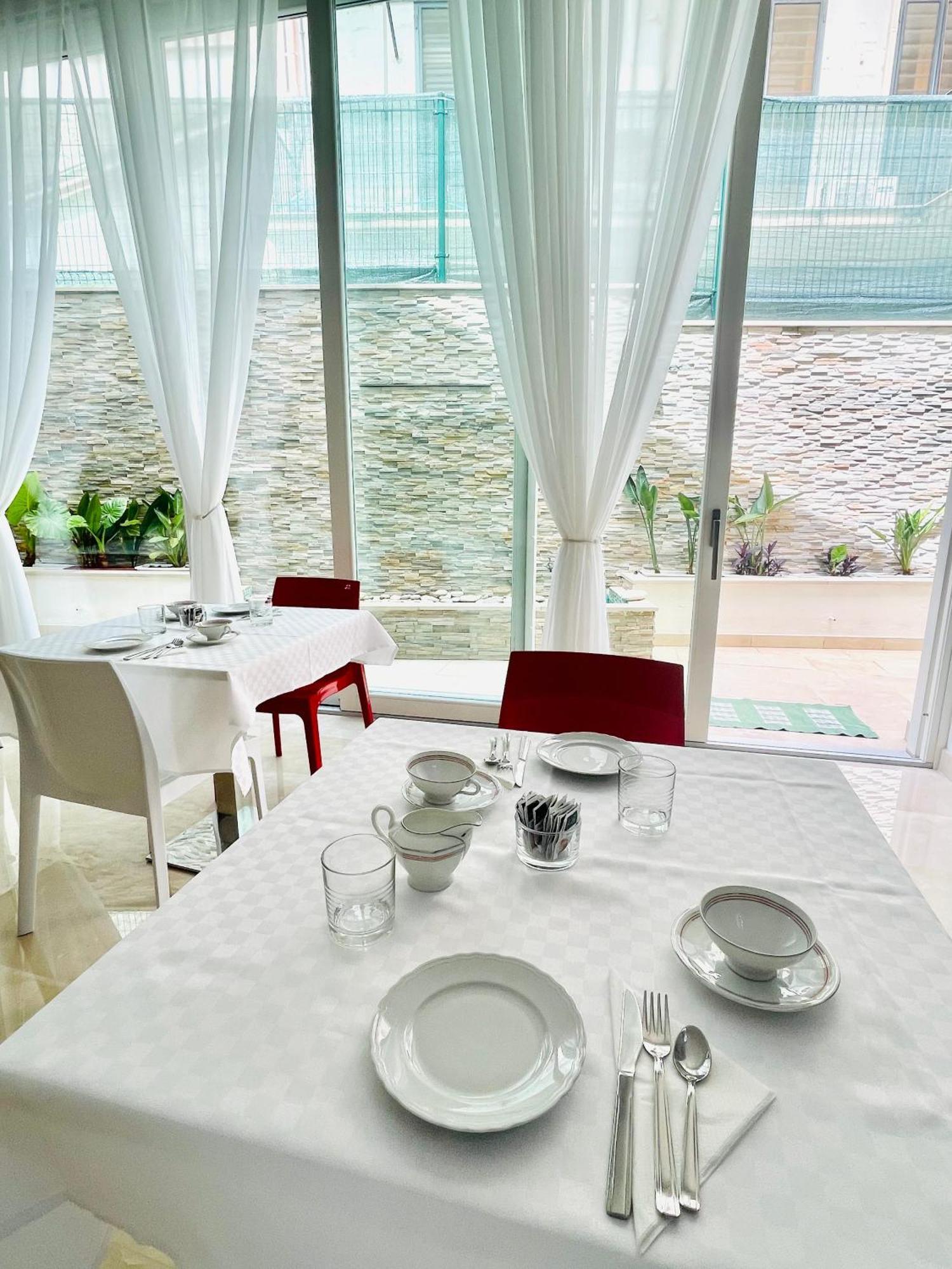 Augustea Bed & Breakfast Sannicandro di Bari Екстериор снимка