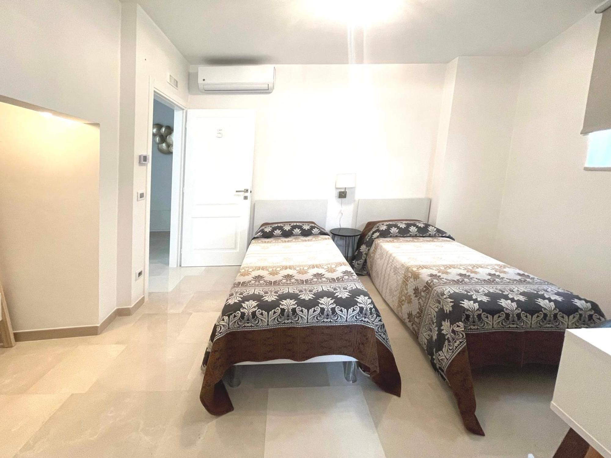 Augustea Bed & Breakfast Sannicandro di Bari Екстериор снимка
