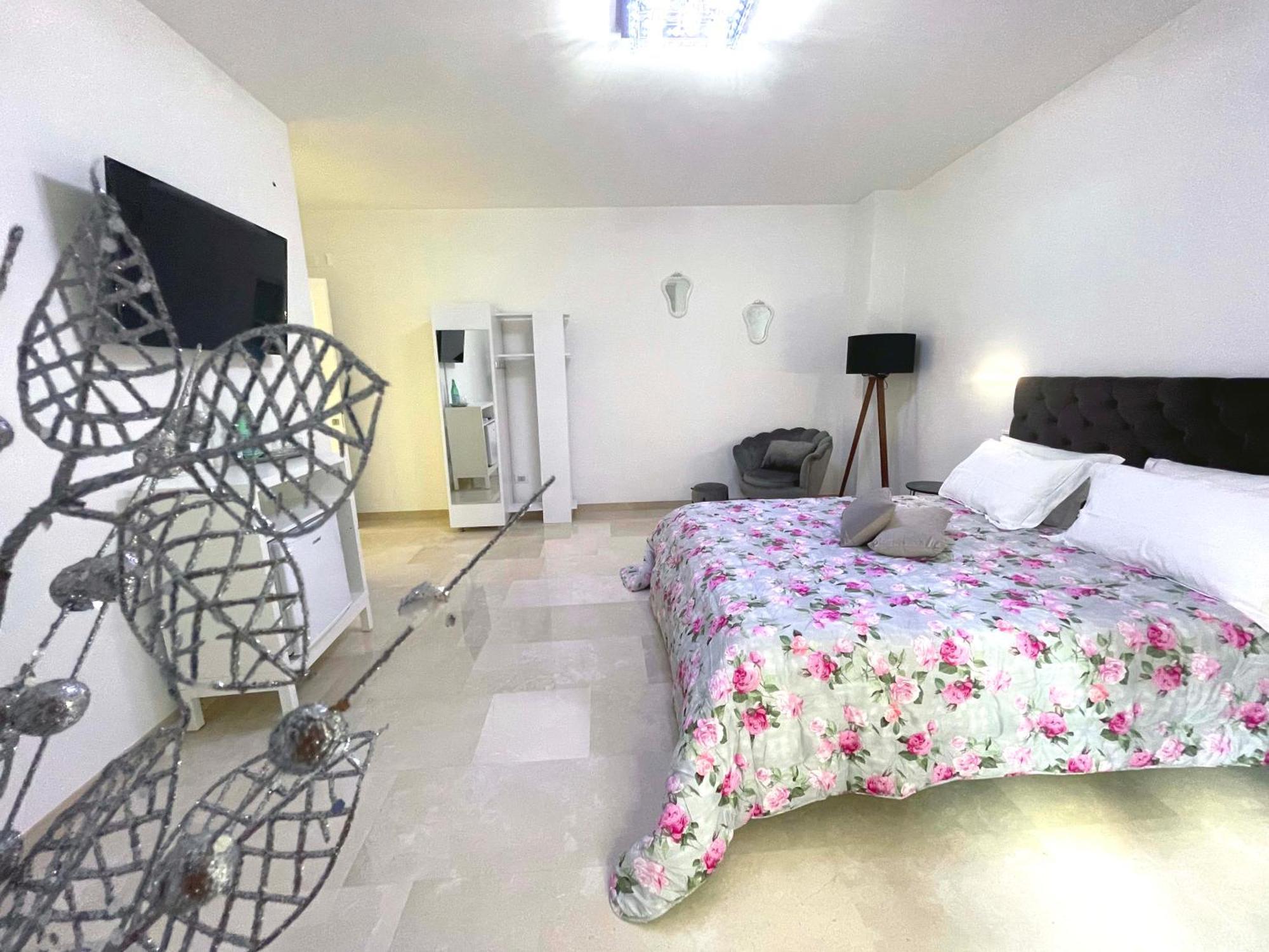 Augustea Bed & Breakfast Sannicandro di Bari Екстериор снимка